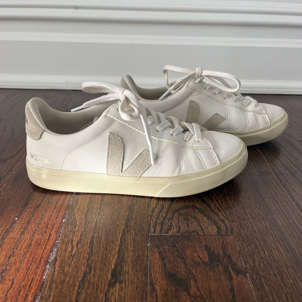 VEJA white/ sable